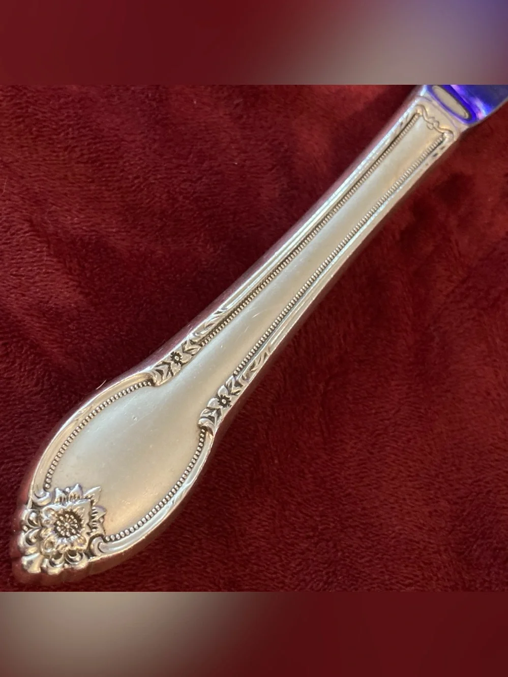 6 Silverplate Dinner Knives 1847 Rogers Bros Remembrance Rose Pattern | 1960s